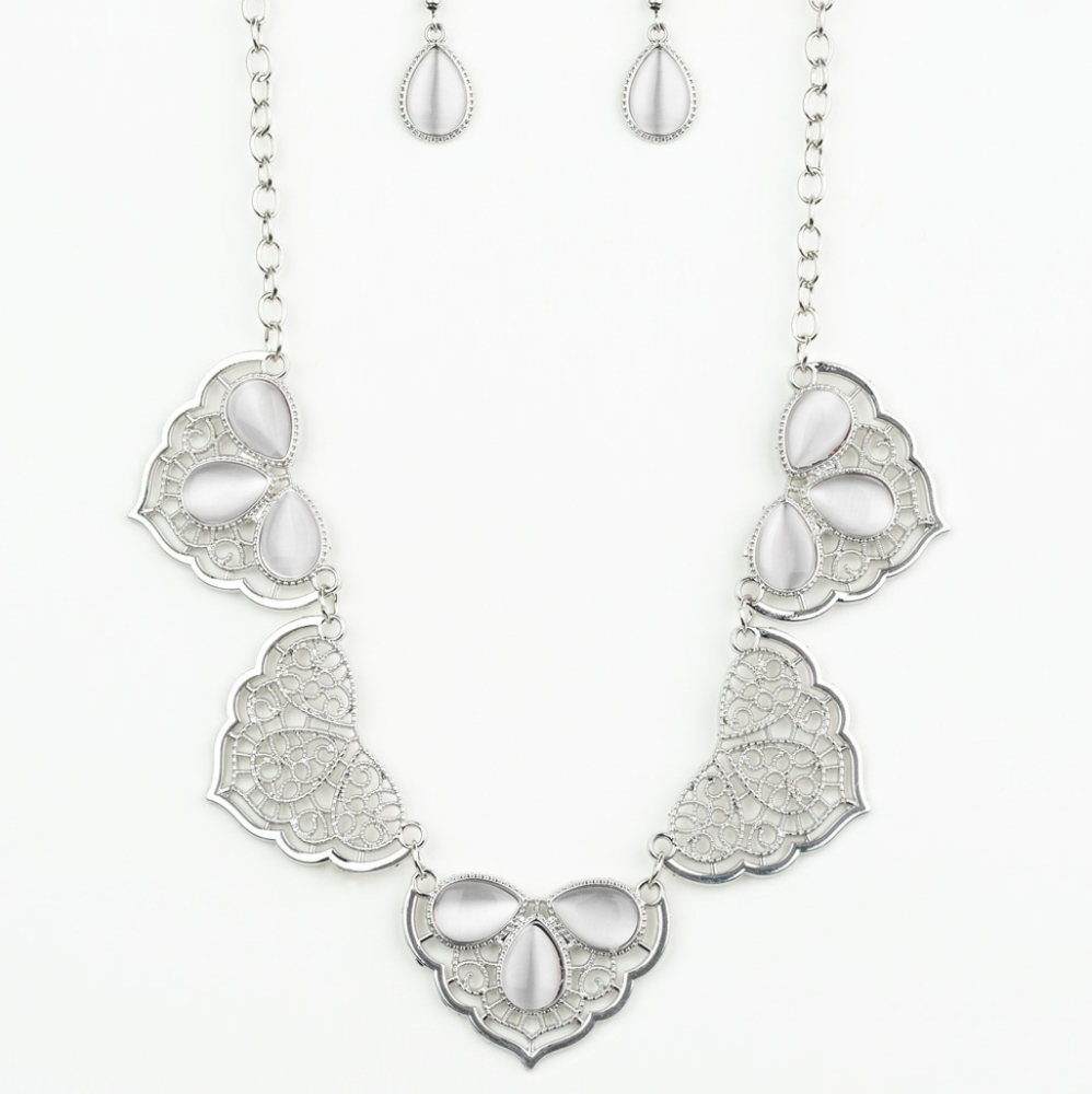Necklace set - Picture 2 of 2